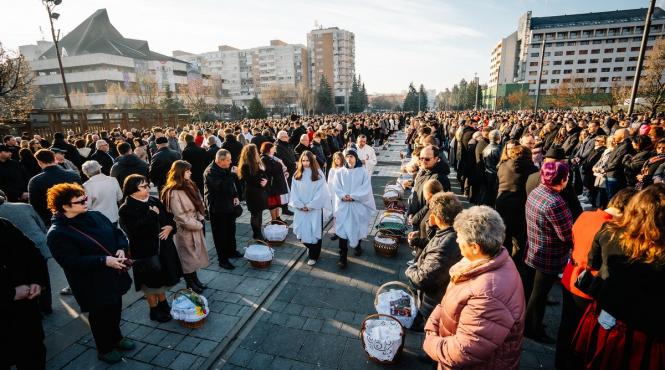 ceremonie miercurea ciuc traditionala sfintire bucate paste