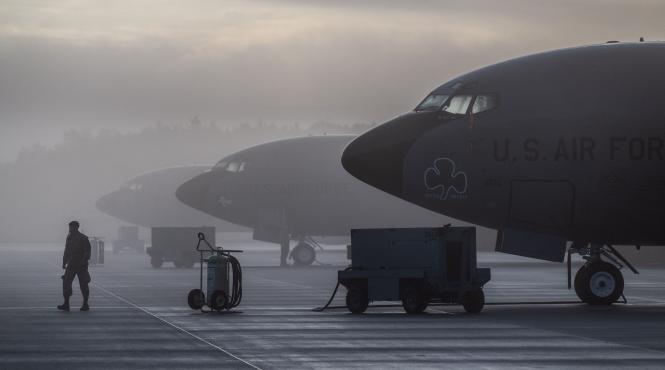 5 boeing kc 135 stratotanker decolat romania orient mijlociu aceasta seara