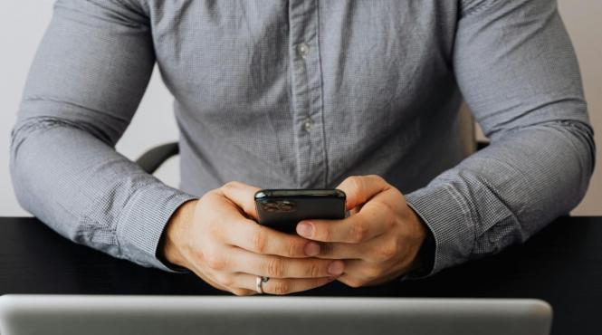 arta de a juca inteligent cum sa transformi experienta online intr un divertisment de calitate