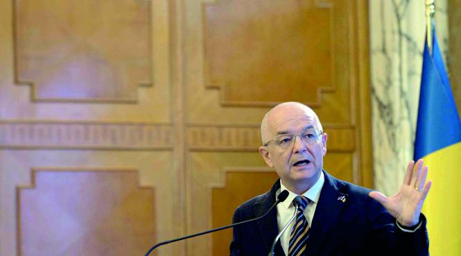 primaria cluj napoca emil boc scoate mezat contracte banda