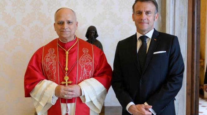 macron papa leon tricou