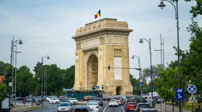 istoria ascunsa a bucurestiului de la piata hitler la parcul donald trump