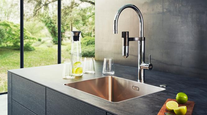 cum previi petele si calcarul pe chiuveta din granit