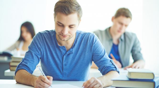 vesti bune studenti bursele sociale ajung nivel anterior taierilor