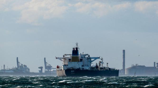 sua razgandesc derogarea pentru petrolul rusesc prelungita