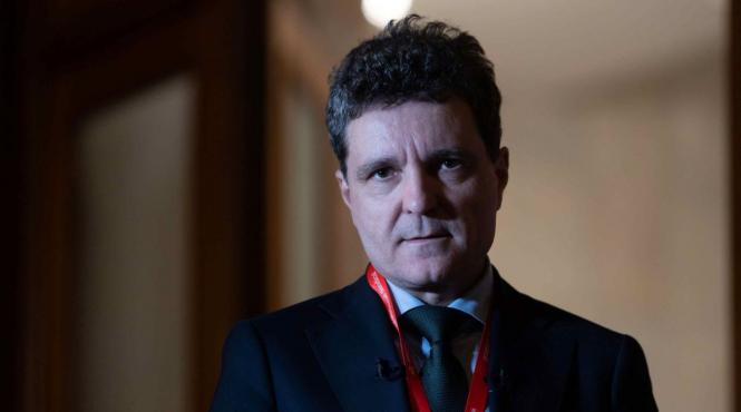 presedintele romaniei chemat sa repare ce a stricat guvernul