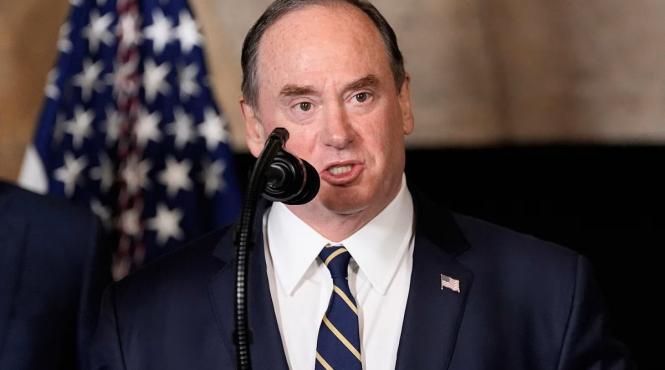 secretar marina sua demisie plina blocada navala iran