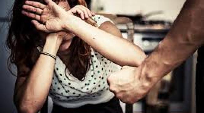 cosmarul tinerei sechestrata batuta iubit ce spune agentul salvator