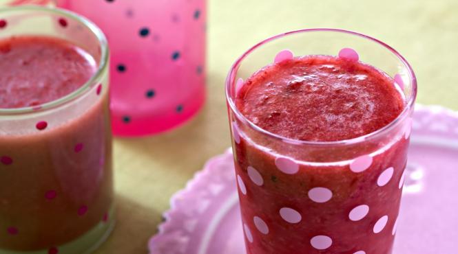 deliciul verii gustul copilariei pahar milkshake