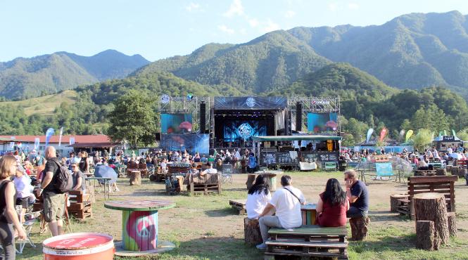 garana brezoi festivaluri ritualuri vara