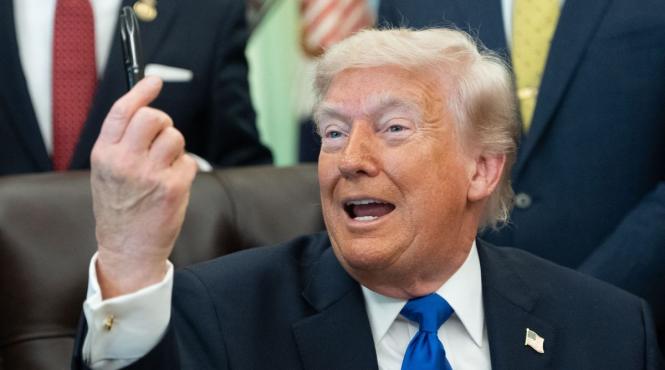 trump bal casa alba costuri