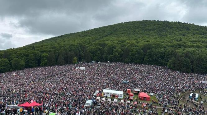 pelerinaj catolic europa centrala credinciosi sumuleu ciuc