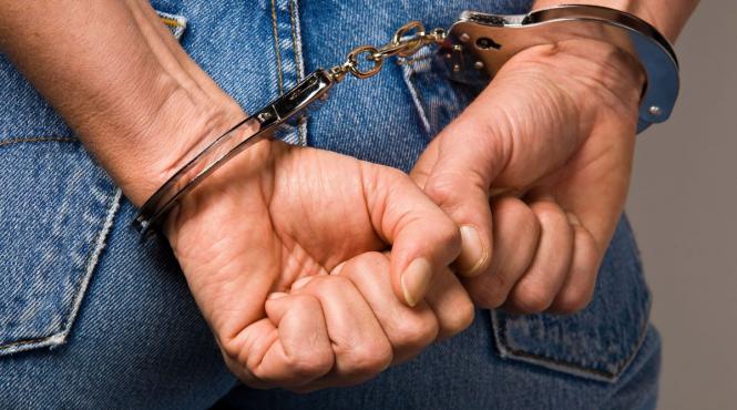 scandal politie campulung agent arestat spaga transfer coleg
