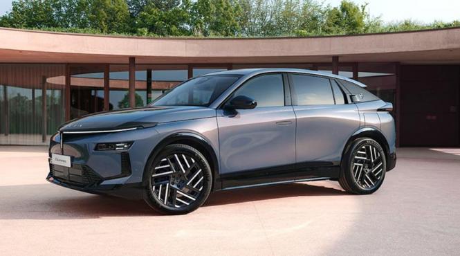 suv lancia lansare gamma