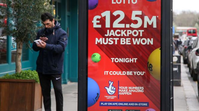gestul neasteptat curier castigat loto 5 2 milioane lire sterline