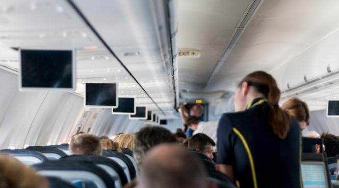 final cariera legenda aviatie povestea uimitoare cea mai longeviva insotitoare bord lume
