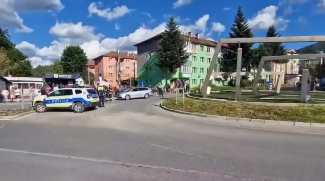 un barbat a deschis focul in lupeni patru persoane au ajuns la spital