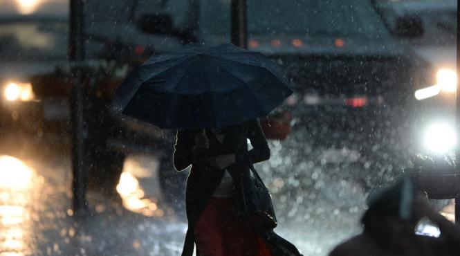 avertizare meteo imediata cod portocaliu ploi torentiale vijelii grindina 17 iunie