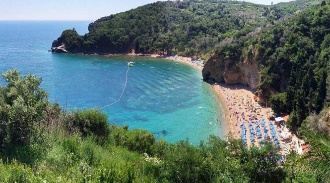 mare surpriza vara plaja balcani europa