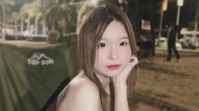 australian arestat thailanda adolescenta 17 ani gasita moarta valiza