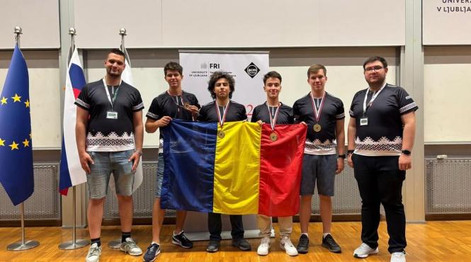 trei medalii aur romania olimpiada informatica europa centrala