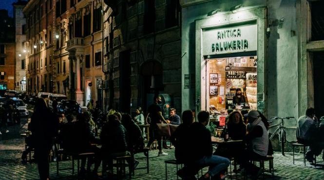 greseli turisti mancare italia eticheta