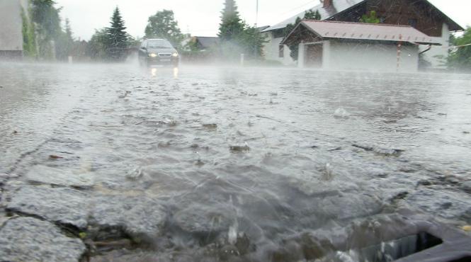alerta meteo imediata de ploi torentiale vijelii si grindina 14 iulie