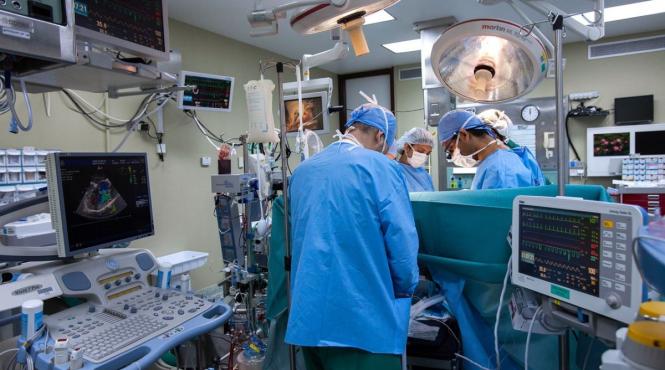 tumora femeie interventie operatie