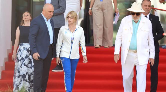 nadia comaneci gymnadia inaugurare sala de gimnastica