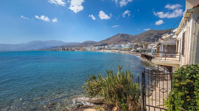 de ce un circuit creta si santorini bate orice vacanta pe o singura insula