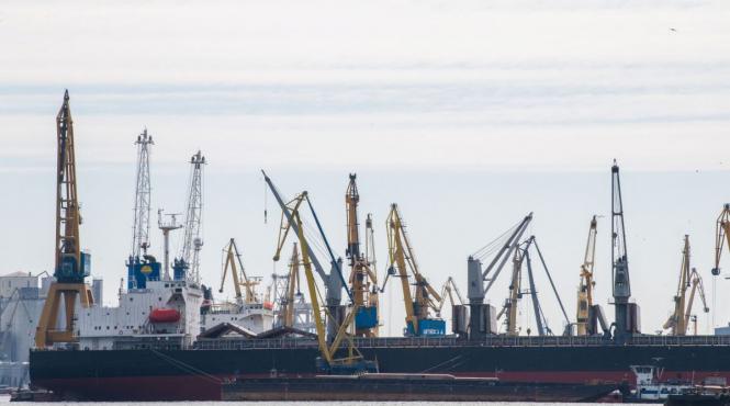 securitate sporita portul constanta doua sisteme autonome vor patrula zona digurilor