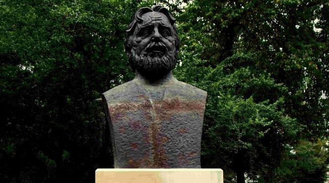 solicitare fara sens ascundere statuie adrian paunescu