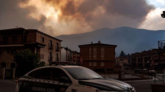 calatoresti in spania este alerta extrema de incendii inclusiv in canare
