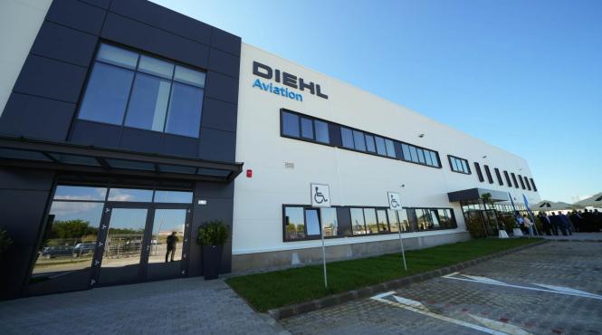 craiova angajari fabrica aviatie produce airbus boeing embraer