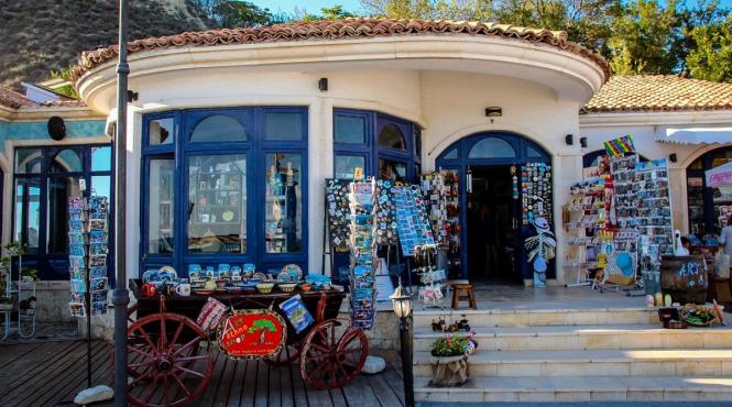 descoperire turisti romani balcic simion georgescu vanduti putin stalin