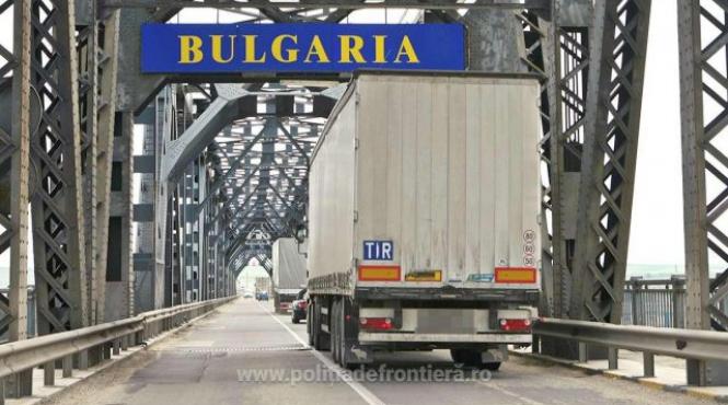 lovitura soferii romani pleaca vacanta bulgaria mareste taxe drum