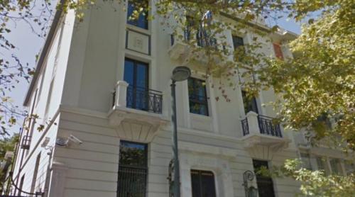 Scandal in Greece after a house was sold for 300 million euros without the owner's knowledge 