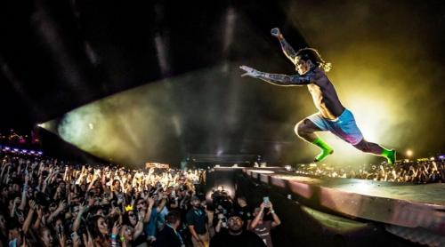 După Wiz Khalifa, un alt rapper american are dosar penal în România. Lil Pump e acuzat că a rănit o tânără la Neversea