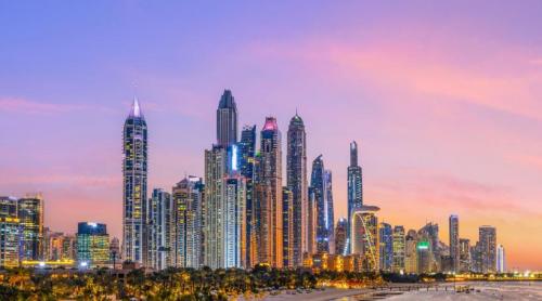 O însoțitoare de bord de 25 de ani a fost găsită moartă, înjunghiată de 15 ori, într un hotel de lux din Dubai