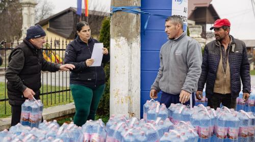 REPORTAJ Starea de spirit la coadă la apă în Breaza și Băicoi, Prahova: „Am ajuns să stăm cu mâna ntinsă pentru greșelile unor incompetenți!”