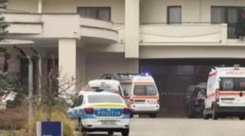 Tavanul unui hotel din Sibiu s a prăbușit peste oamenii din piscina interioară. Planul roșu a fost activat de urgență