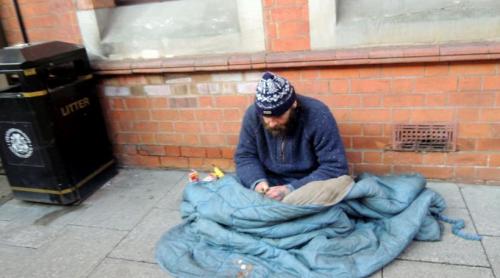 Un cerșetor român a dispărut misterios, în Olanda. A doua zi, în locul lui a apărut alt român. De ce a stârnit îngrijorare acest caz