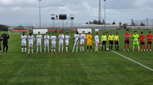 El este jucătorul liber de contract care a venit să o vadă pe Dinamo, în Antalya. A jucat la FCSB și a marcat din toate pozițiile