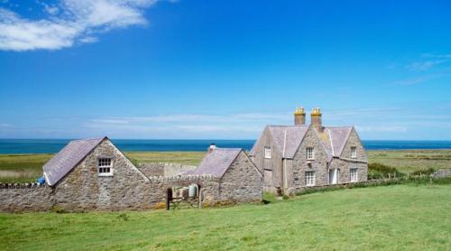 Insula supranumită „Porțile Paradisului”, cu doar trei locuitori, oferă trei locuri de muncă. Care sunt condițiile și salariul oferit