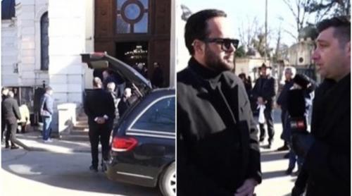 Loredana Groza şi a condus tatăl pe ultimul drum. Mesaj emoţionant transmis de Mihai Gâdea: Mai vedem astfel de oameni doar prin cărţi