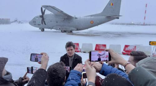 Nicușor Dan se întoarce, în sfârșit, în țară, după ce a rămas blocat în Paris. Spartanul va ajunge la București la ora 21 