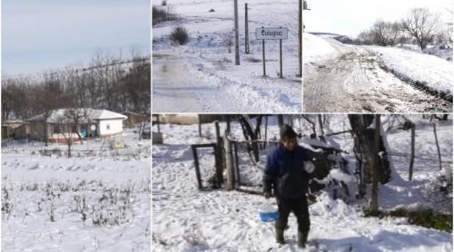 Satul din România unde mergi 5 kilometri pentru un pahar de apă. „E greu, n avem magazine, apă aducem de la fântână”
