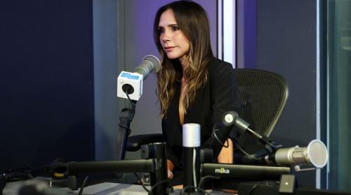 Victoria Beckham a primit un titlu special la Paris și a fost susținută de familie. Fotografia emoționantă din care a lipsit Brooklyn Beckham