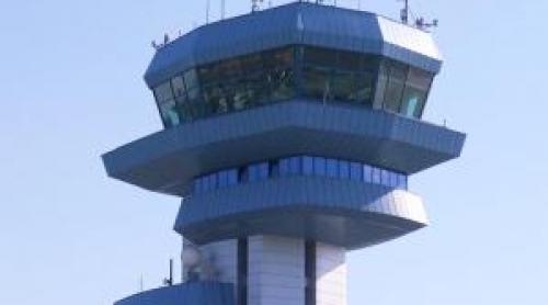 Discuția între turnul de control şi avionul HiSky care s a învârtit deasupra României: "Am confirmat PAN PAN"