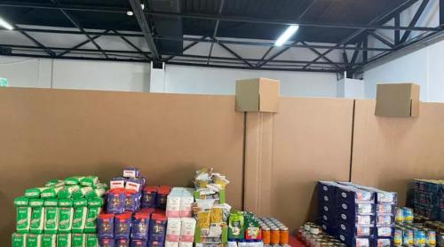 „Doamne cu jeep și fes Armani la coadă pentru paste de 2 lei”. O voluntară din Gara de Nord răspunde criticilor despre refugiații ucraineni cu mașini scumpe. Detalii neștiute din spatele ajutoarelor.